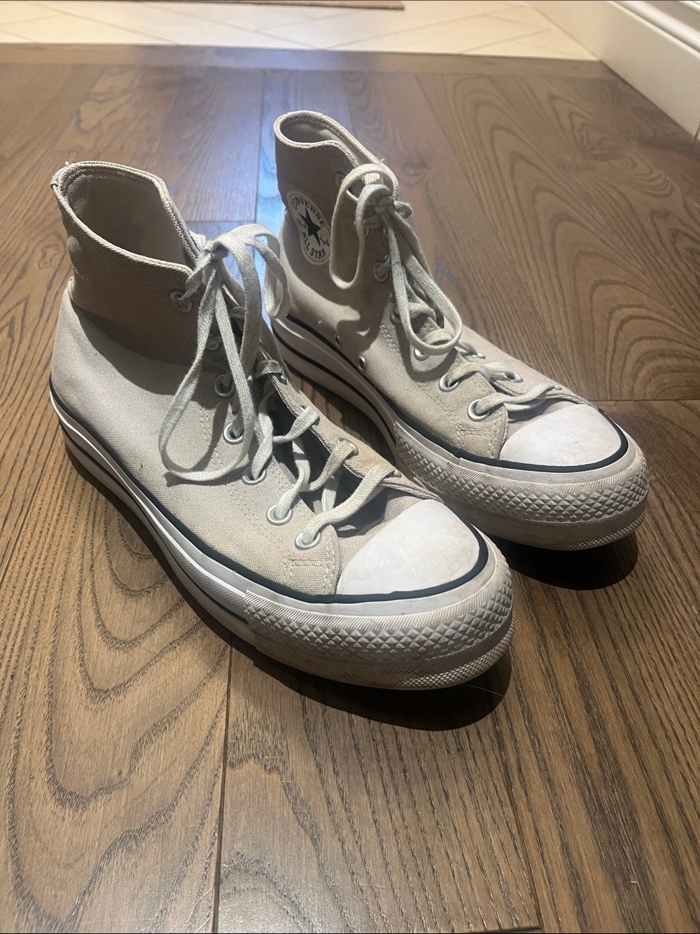 Converse High Top Platform Sneakers - Beige & White